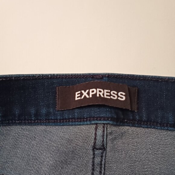 Express Jeans Size 10 Mid Rise Skinny Leg Dark Wash Chewed Edge Hem - Picture 5 of 10